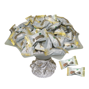 شوكوديت 3كغم (شوكلاته بيضاء محشية تمر ولوز)